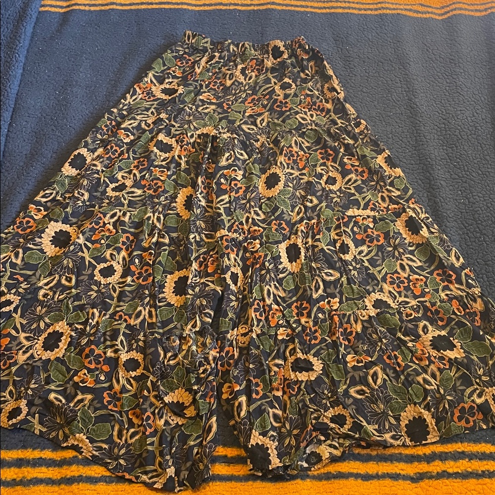 Natural Life Blue and Green Floral wide leg pants - Picture 2 of 5